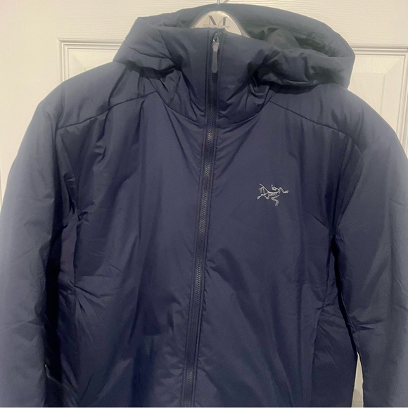 Arc’teryx ATOM HEAVYWEIGHT HOODY M Black Sapphire - Picture 7 of 13